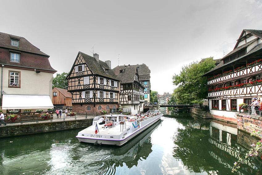Appartement Le Bain Aux Plantes Strasbourg Ngoại thất bức ảnh